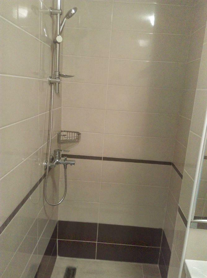 Apartments Garija Рогозница Екстериор снимка